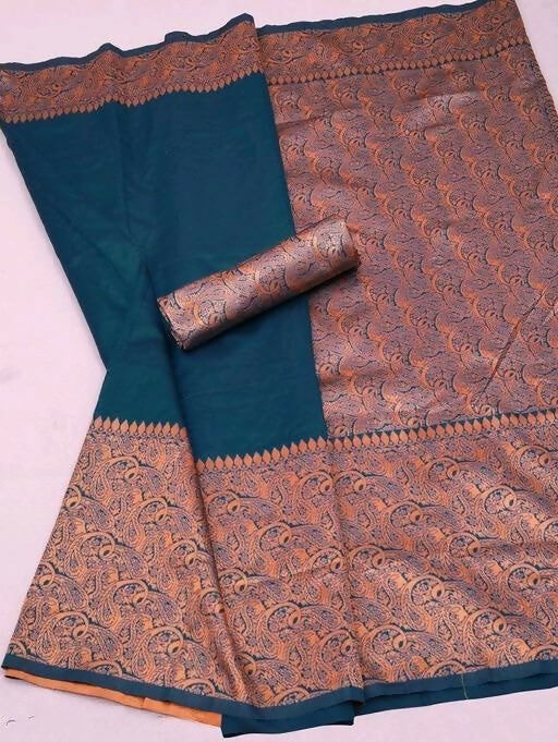 AXONIT Emerald Elegance Jacquard Silk Saree with Rich Gold Zari Pallu - Image 4