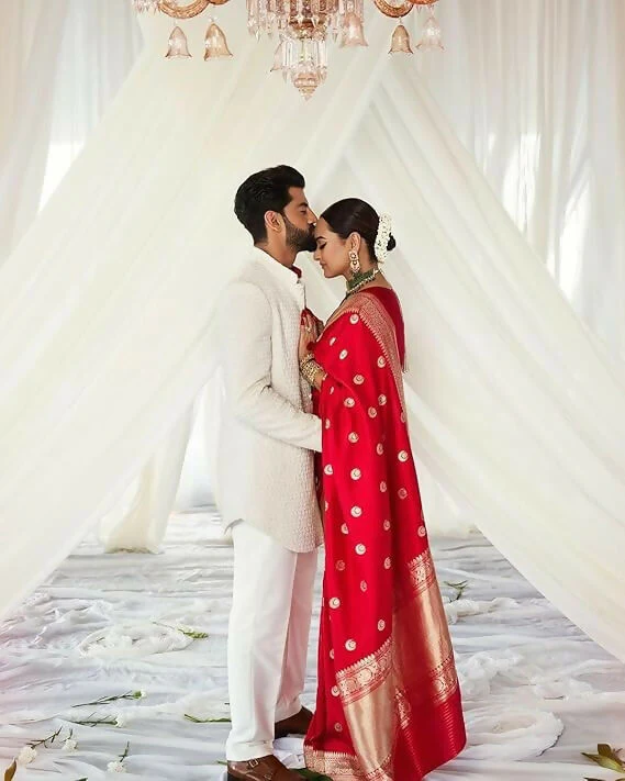AXONIT Festive Wear Banarasi Style Silk Saree with Rich Zari Border and Matching Blouse - Image 4