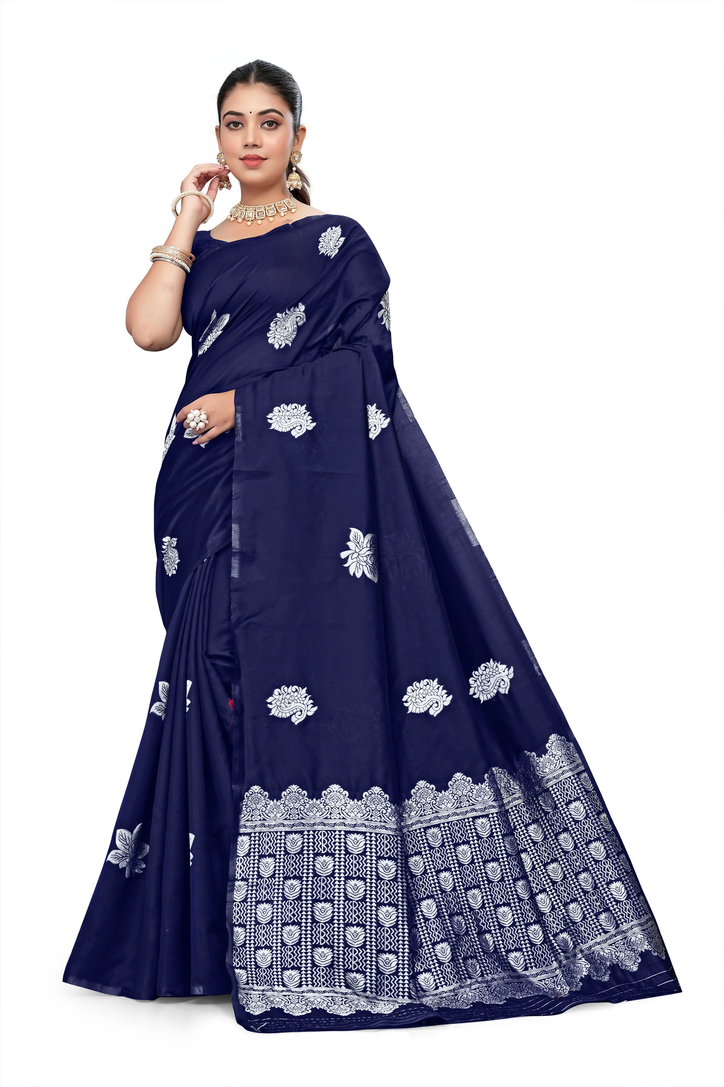 AXONIT Navy Blue Premium Banarasi Silk Saree with Silver Zari Weaving & Rich Pallu - Image 5