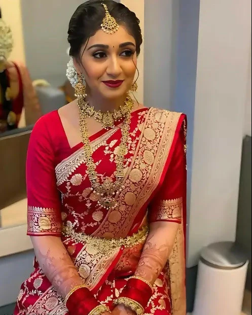 AXONIT Premium Bridal Banarasi Silk Saree in Red with Intricate Gold Zari Floral Design - Image 3
