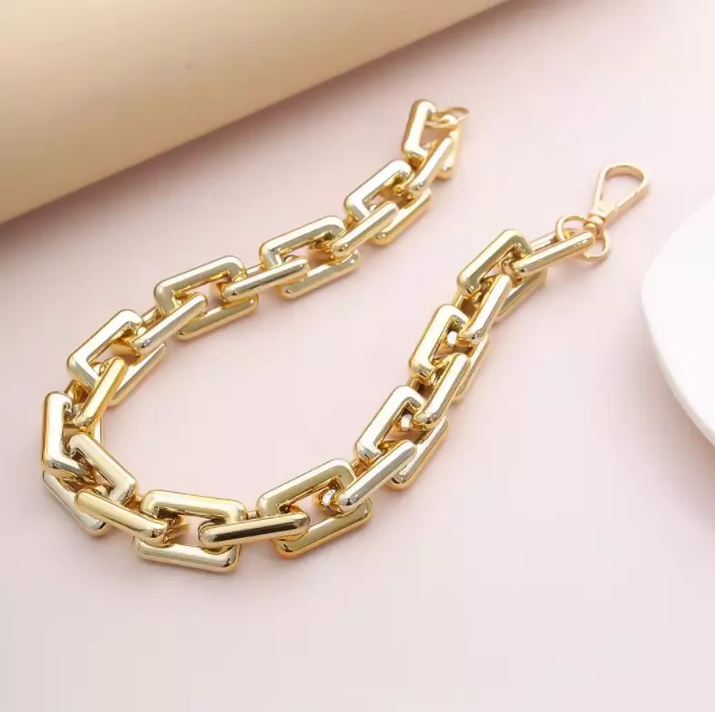 Bold & Beautiful Gold Jewelry Set – Chain Necklace, Bracelet & Earrings Combo (Set of 3) - Image 4