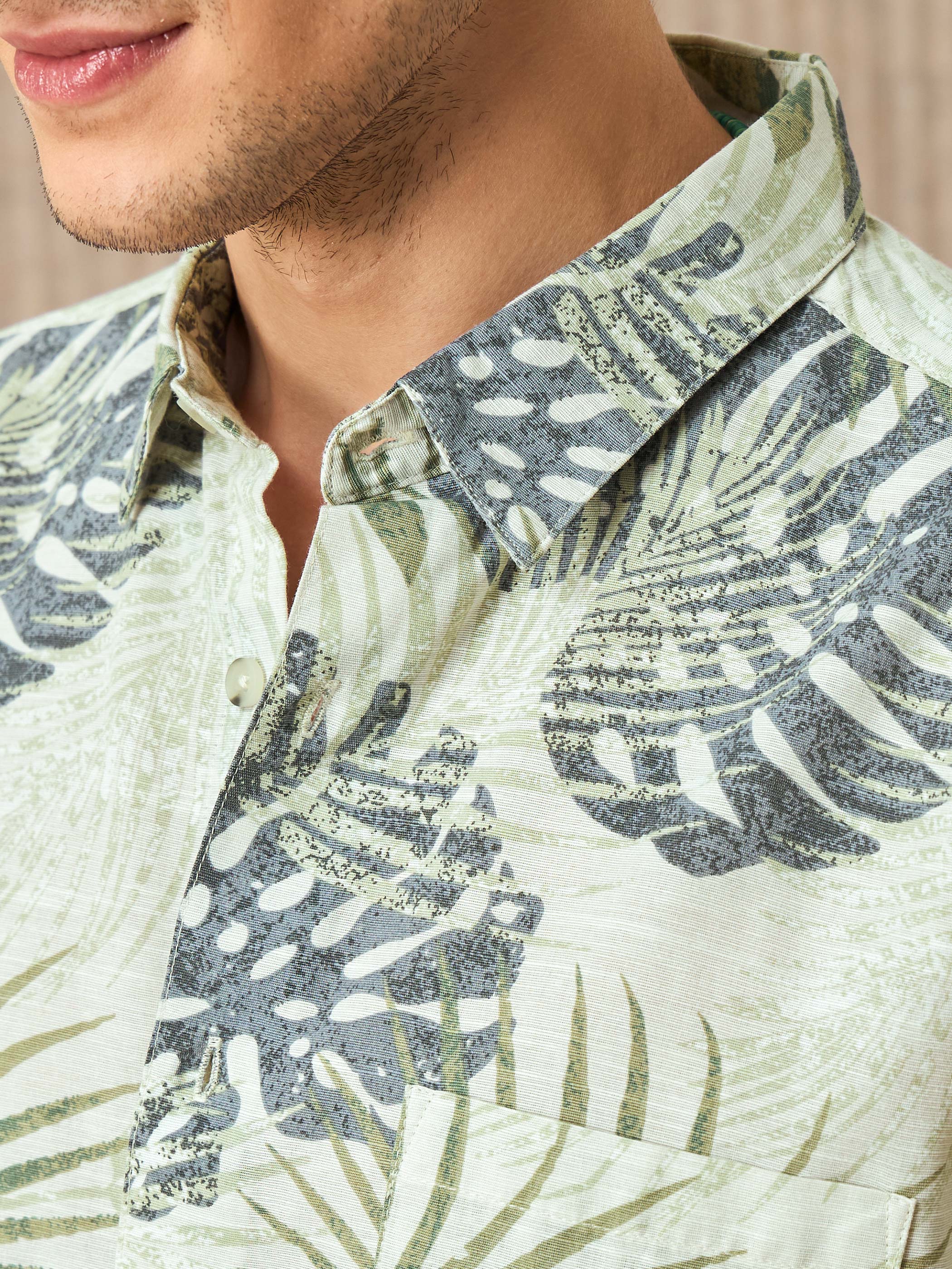 Floral Printed Shirt For Men - Image 10