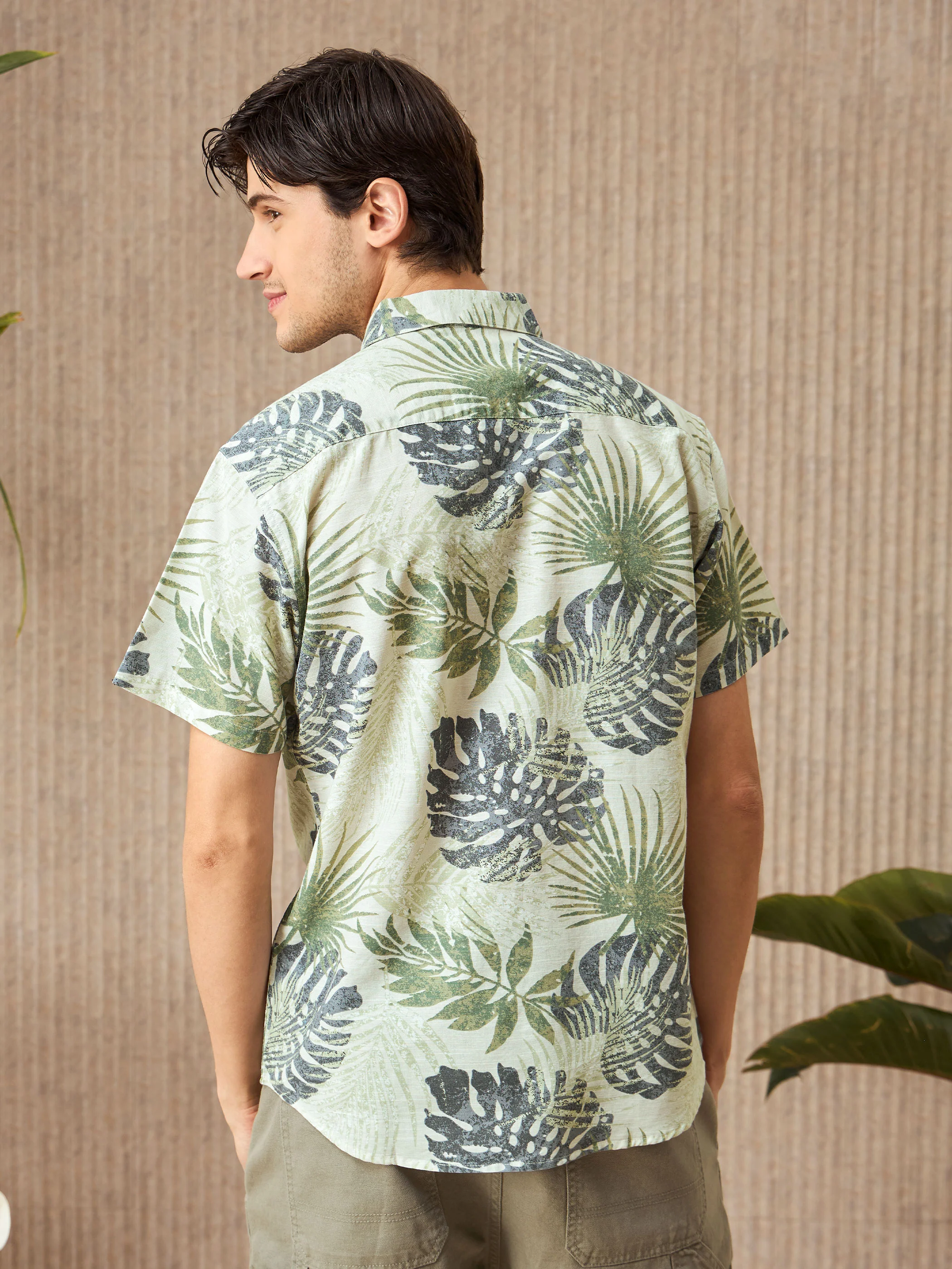 Floral Printed Shirt For Men - Image 6