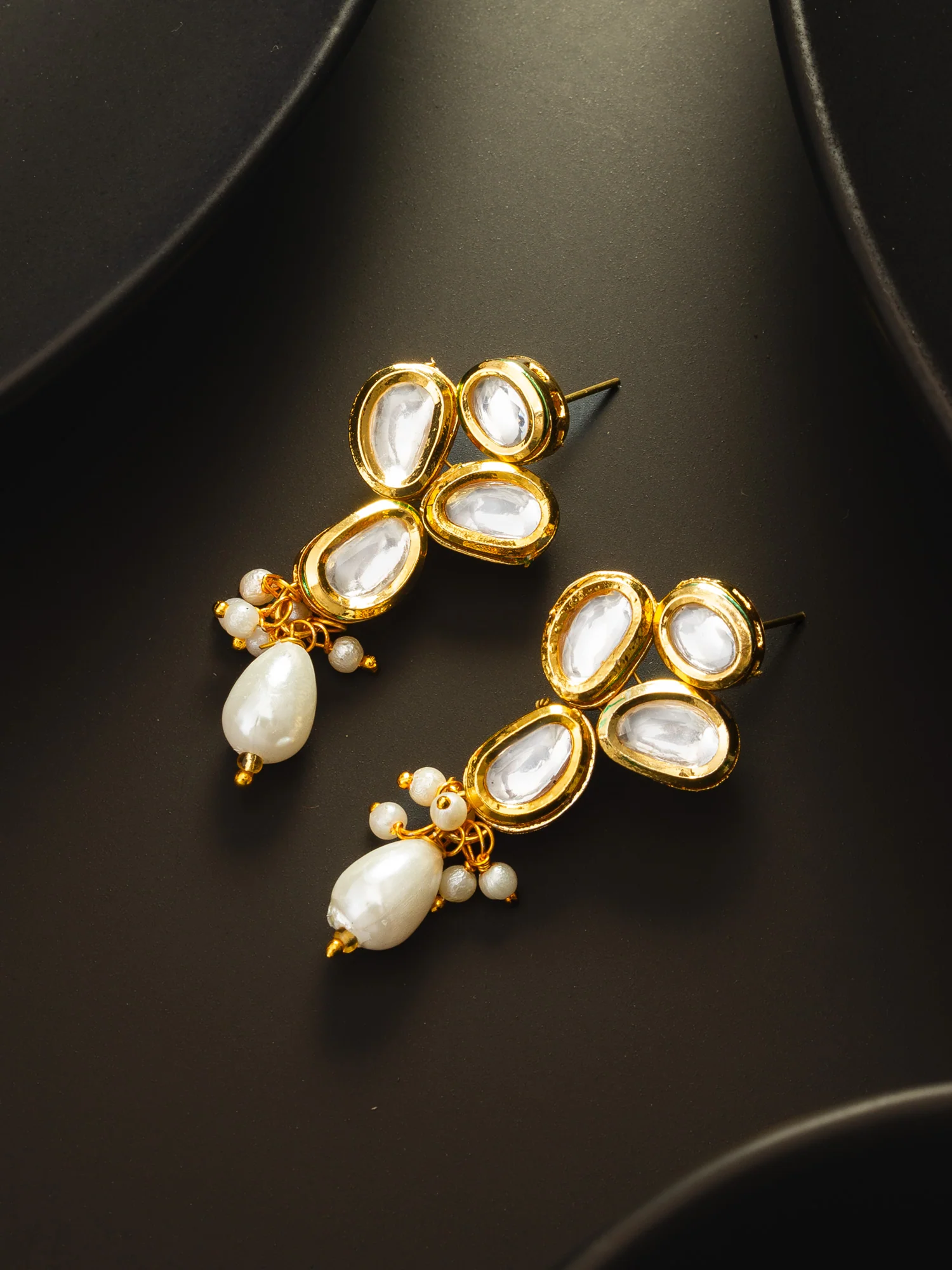 Classic Gold-Plated Oval Kundan Earrings with Oversized Pearl Drops - Image 4