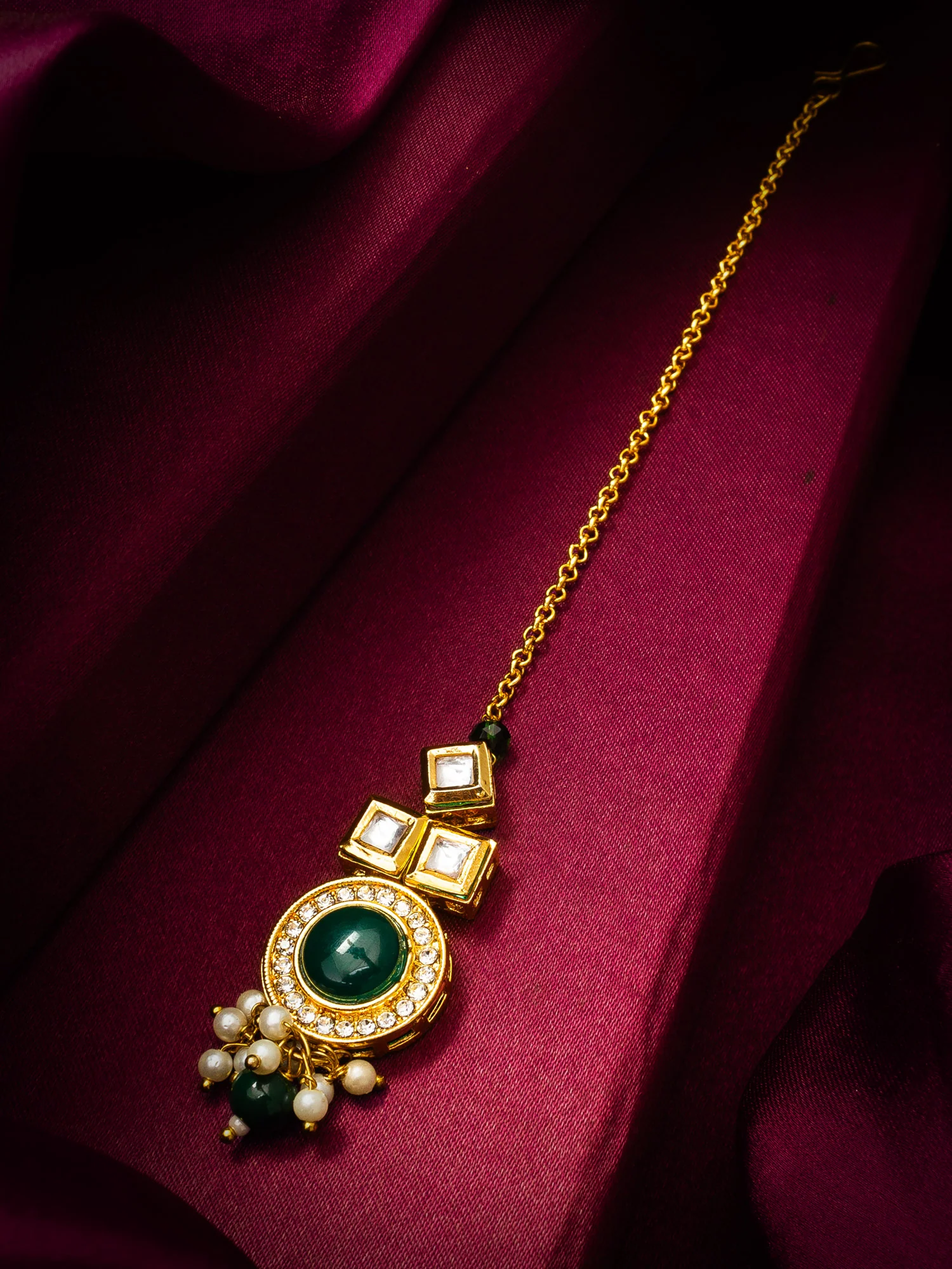 Classic Kundan Green Stone Maang Tikka with Pearl Drops - Image 5