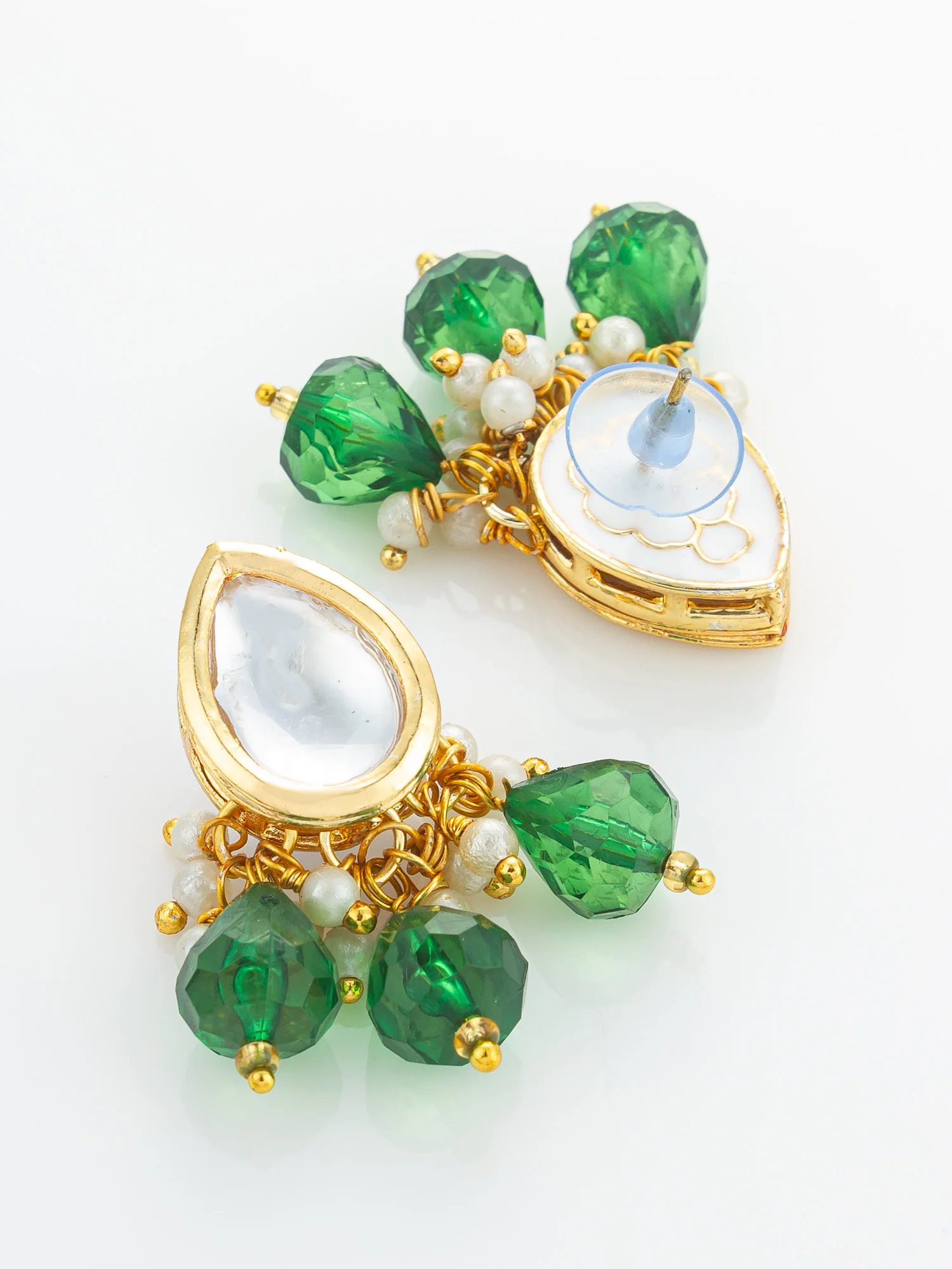 Gold Plated Green Kundan & Pearl Layered Necklace Set - Image 3