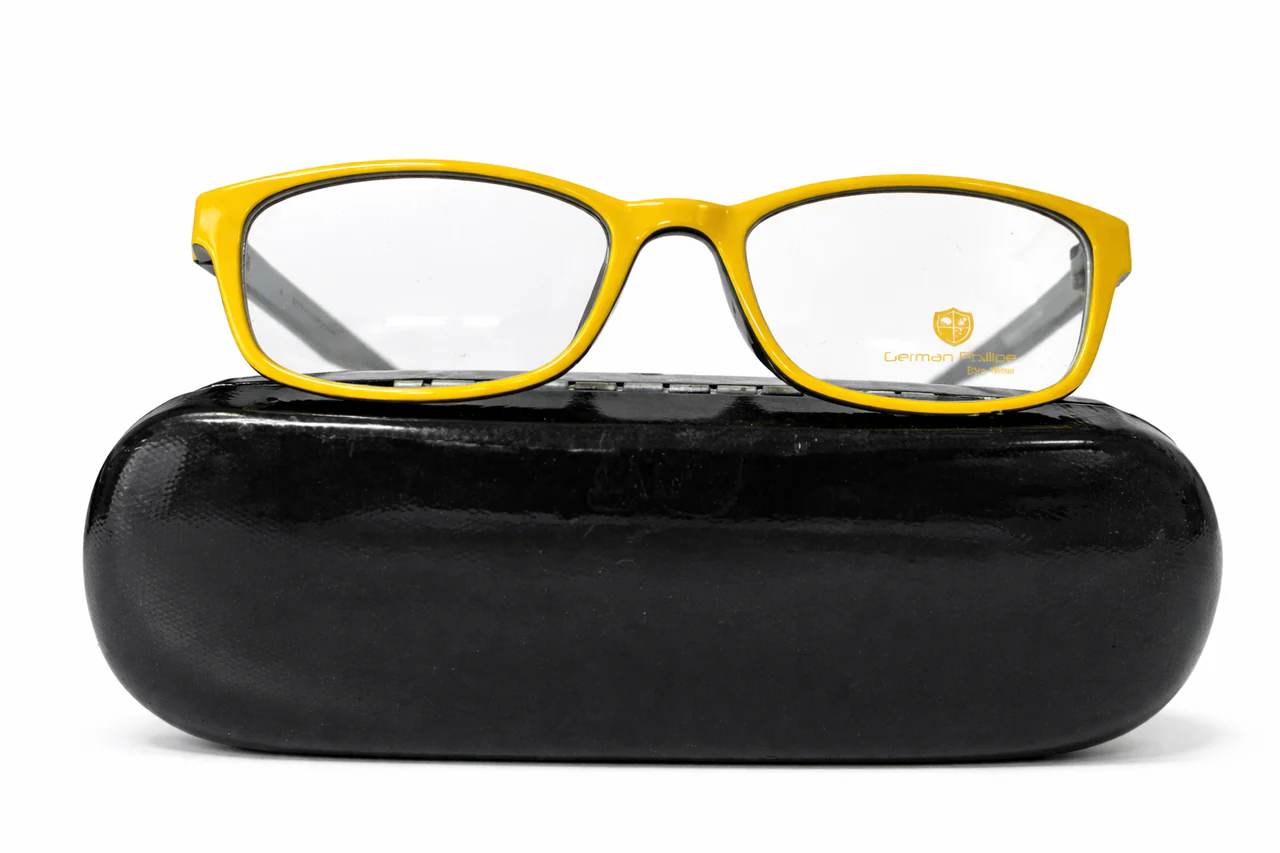 Fancy Full Rim Rectangle Frame For Men & Women 143mm - Image 5