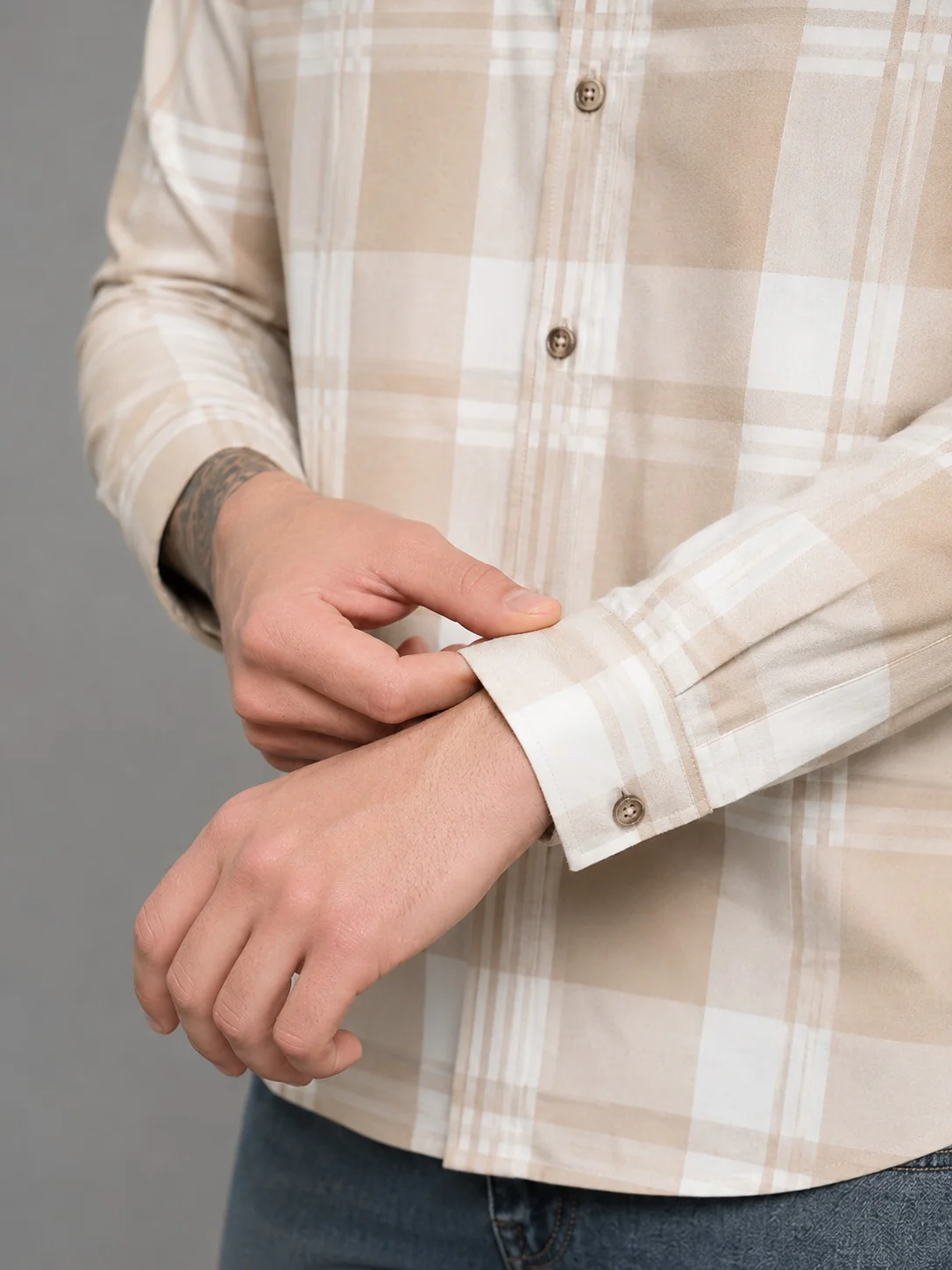 Henshika Men Checkered Casual Full Sleeve Shirt – New Chex – Beige - Image 3