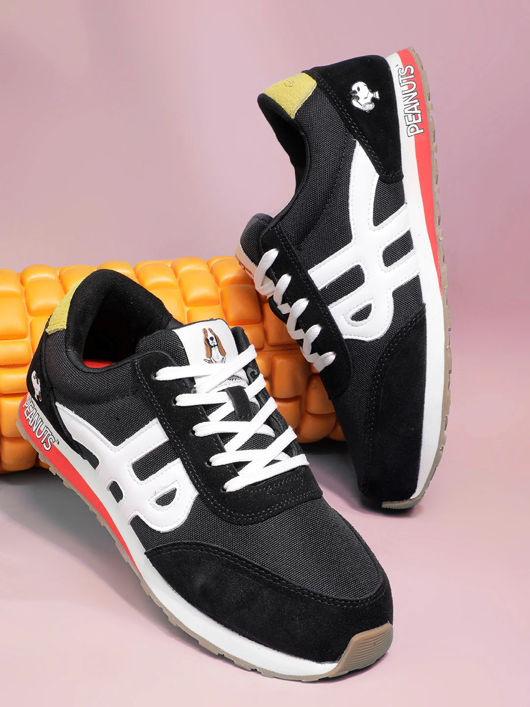 Hush Puppies Women Black Casual Lace-up Sneaker - Image 6