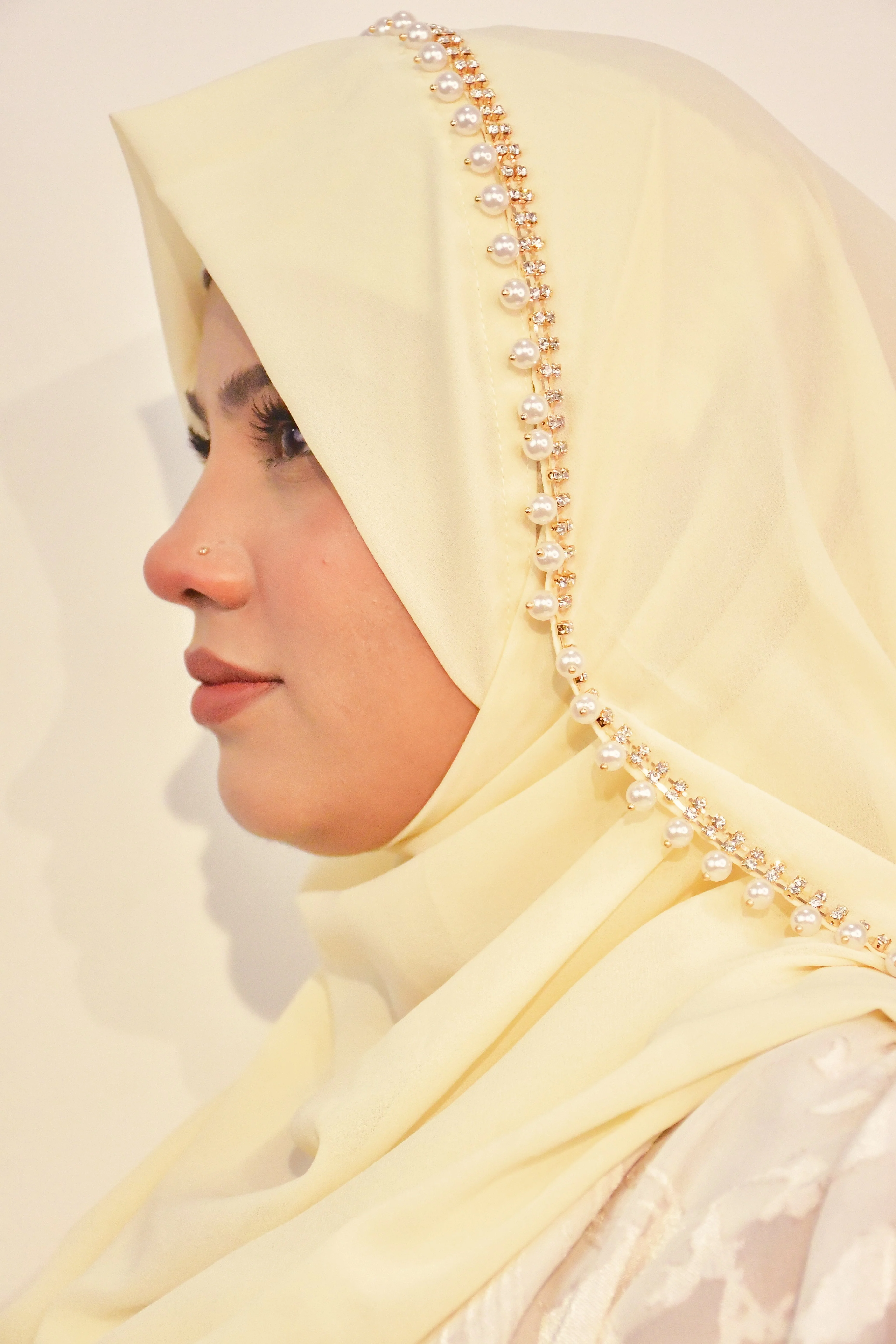 Instant - Cream Ready To Wear/ Makhni Style Luxury Premium Diamond Hijab - Image 4