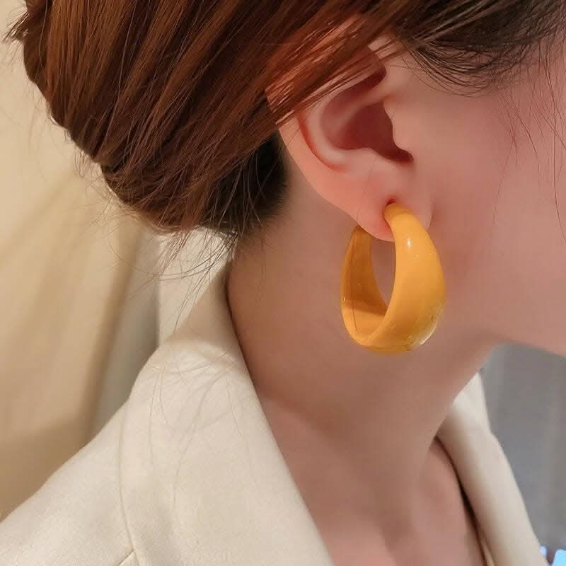 Pinapes Fashion Acrylic C-Shape Chunky Hoop Earrings for Women – Simple Personality Statement Jewelry – Lightweight & Trendy Accessory - Image 5