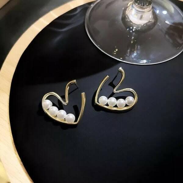 Pinapes Pearl Heart Studs Trendy Gold-Plated Earrings for Girls - Image 4