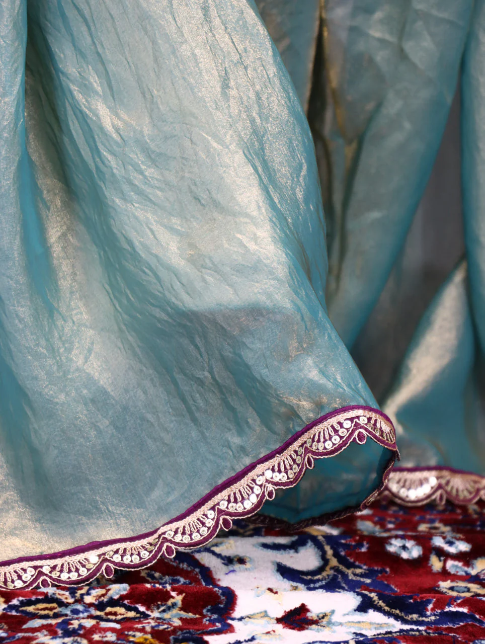 Premium Fendy Silk Saree With Unstitch Velvet Blouse - Image 4