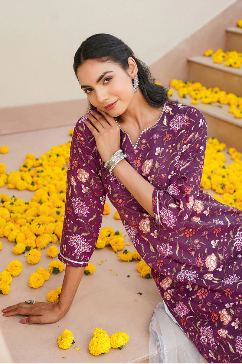 Purple Rayon Blend Floral Straight Kurta Pant With Dupatta - Image 4