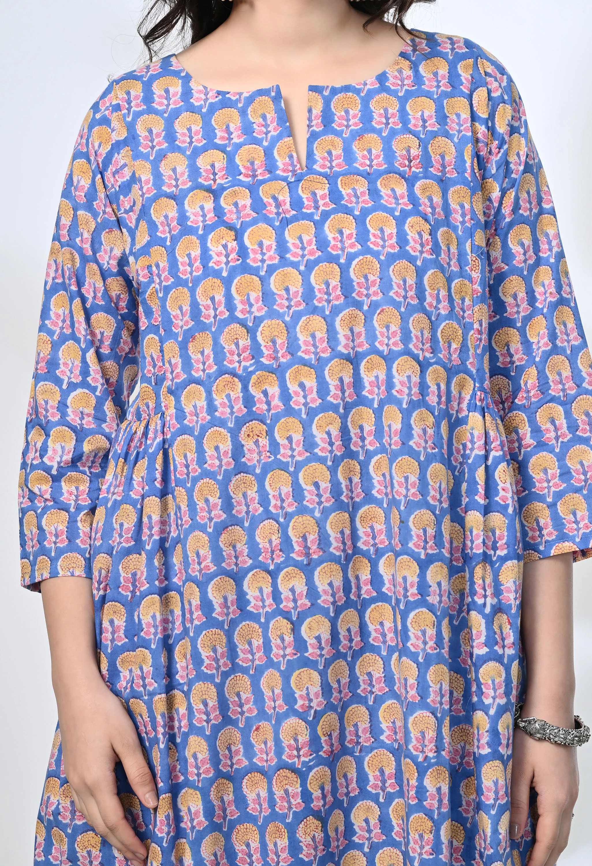 ROZAANA COTTON KURTA SET - Image 4
