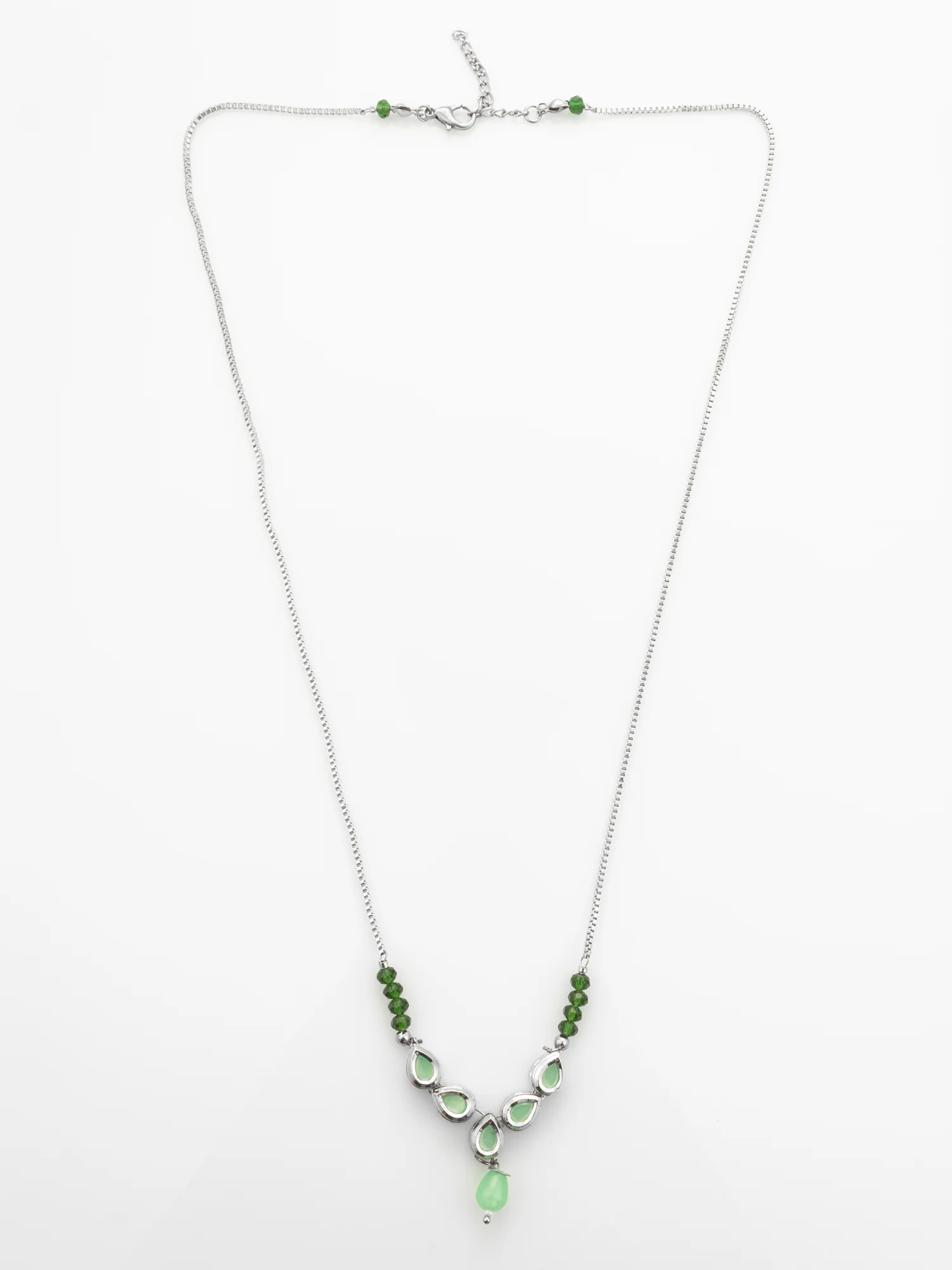Silver Plated Contemporary Green Kundan Sleek Necklace