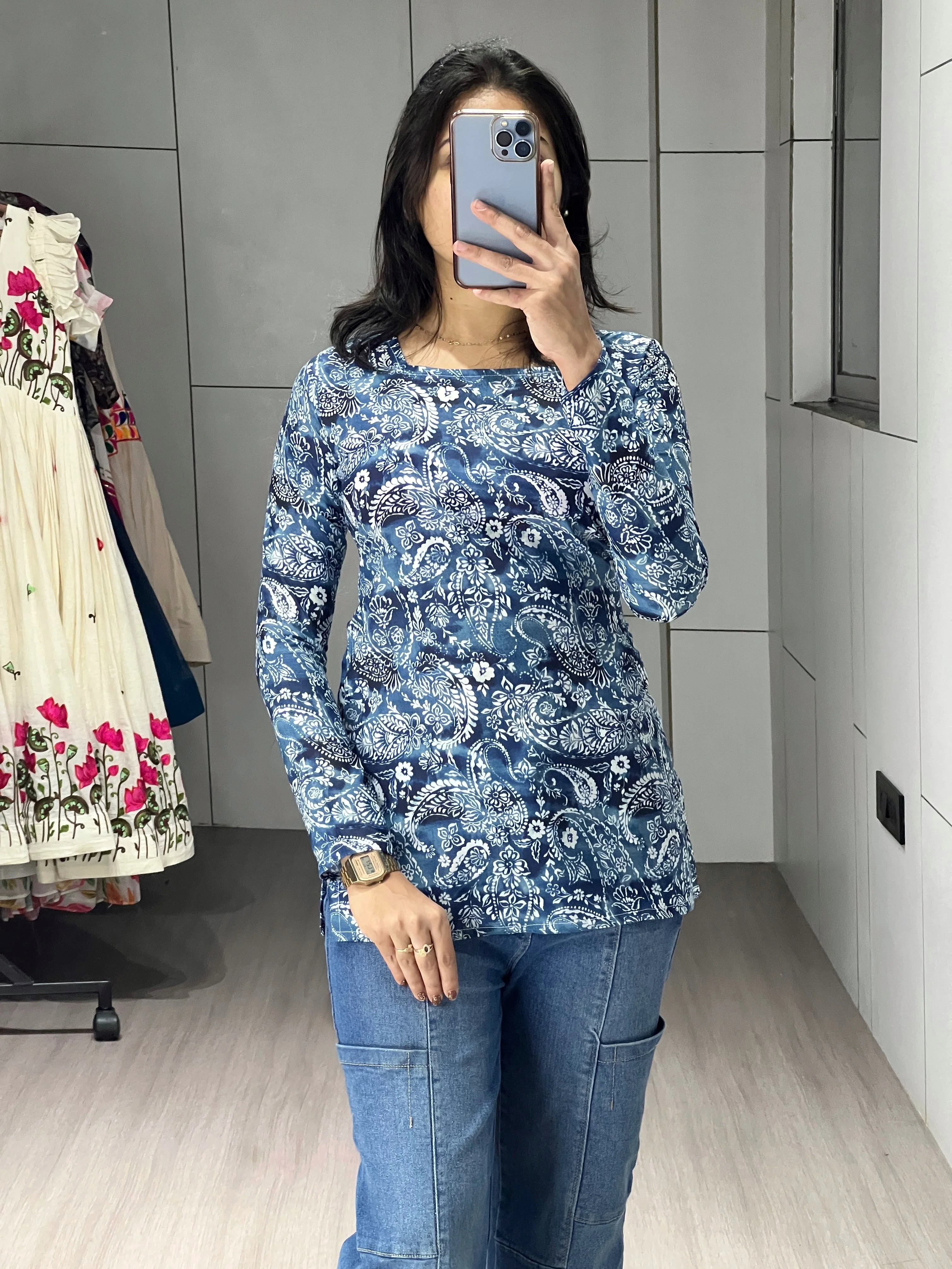 Trendy Floral Sleeved Kurtis - Image 16